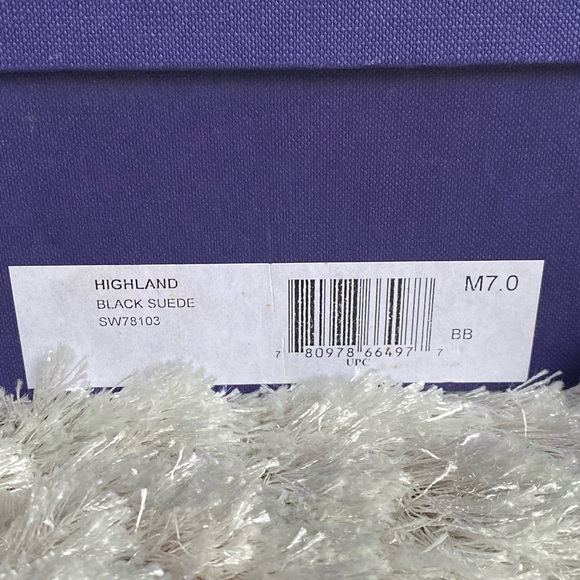 Stuart Weitzman NWT Over-The-Knee Black Suede Boots Size 7 - Picture 11 of 15
